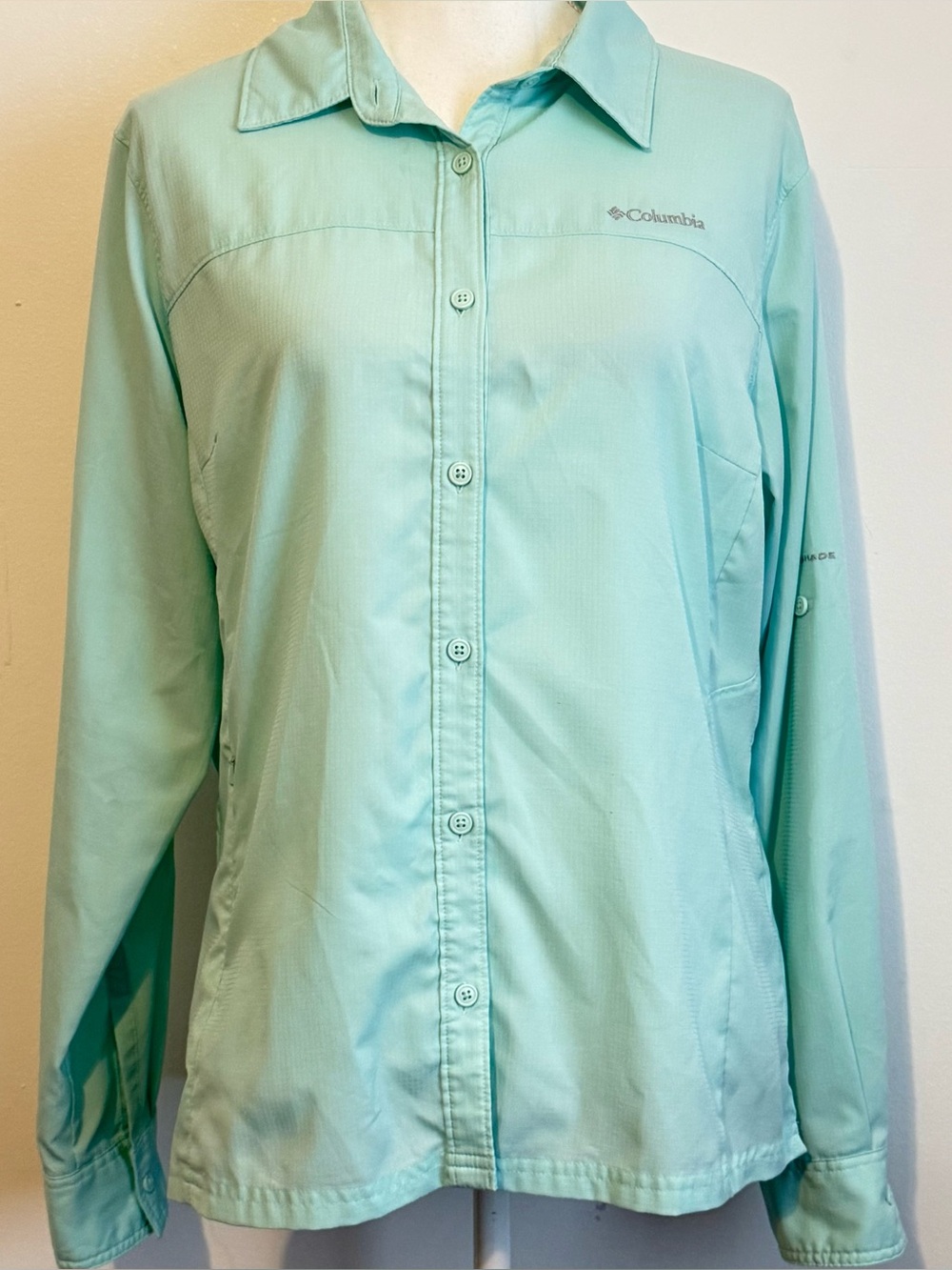 Columbia Women’s Large Omni Shade Aqua Mint Long Sleeve Outdoor Fishing Shirt
